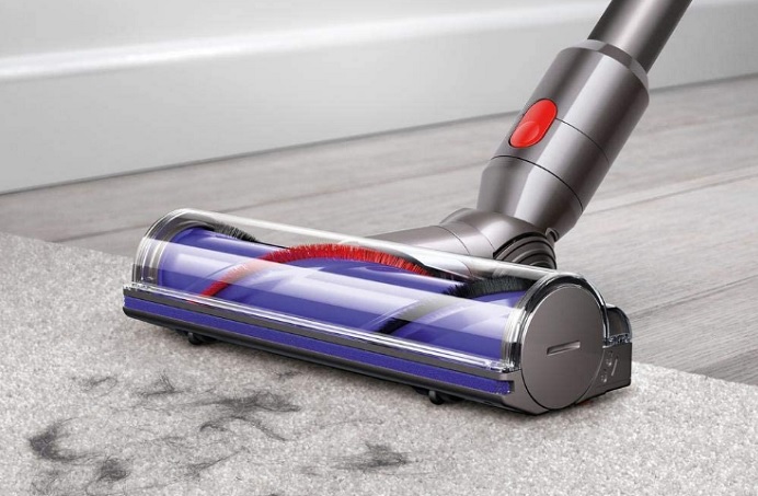 V7 stick vacuum head on carpet floor